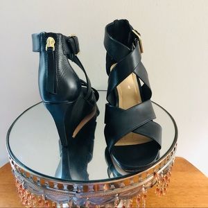 Clark’s Ysabelle Leather Wedge Sandals